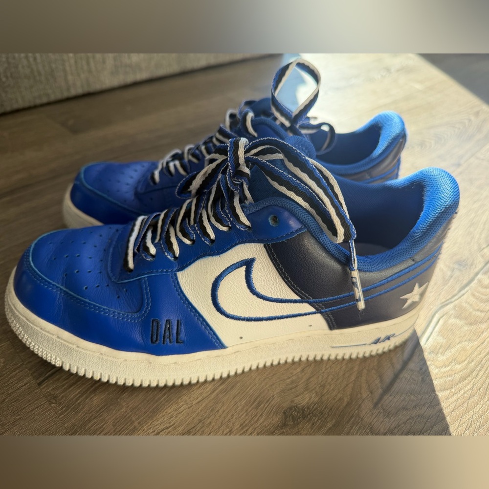 Dallas Mavericks Nike Air Force 1 Women's 9 Men's 7.5